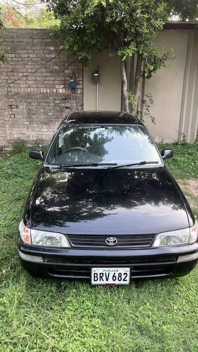 Toyota Corolla XE 2000 1300cc