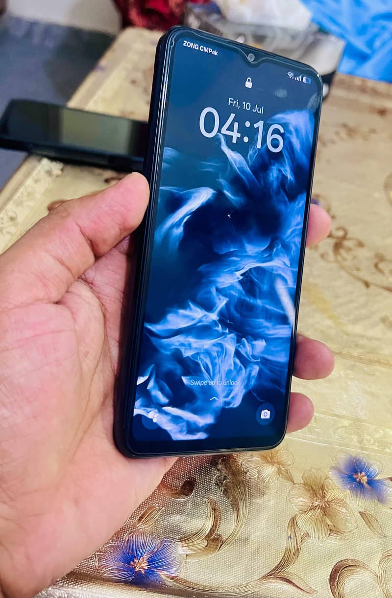 OPPO A18 0