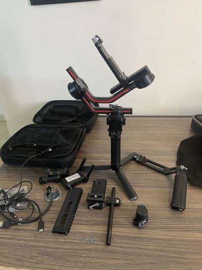 DJI RS-3 Pro Combo with RavenEye wireless display & focus motor -9/10