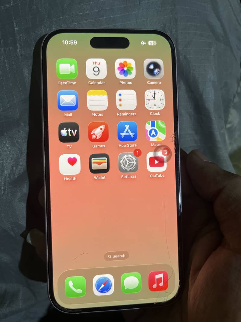 Apple iPhone 15 3