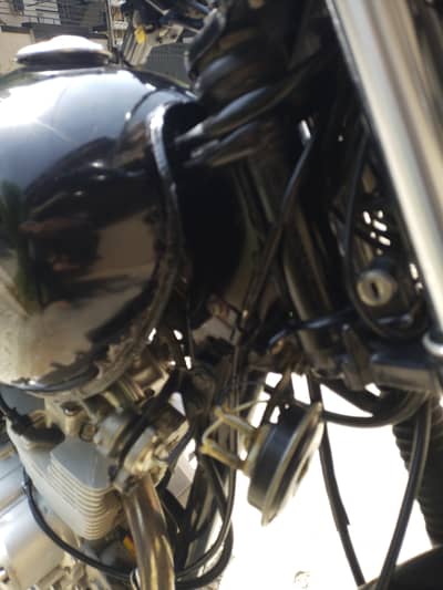 Suzuki GS 150 2020