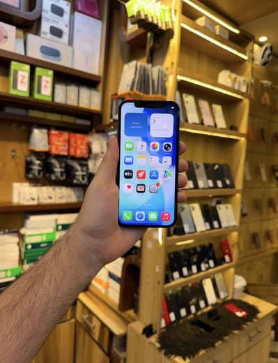 IPhone 12 64 gb Jv