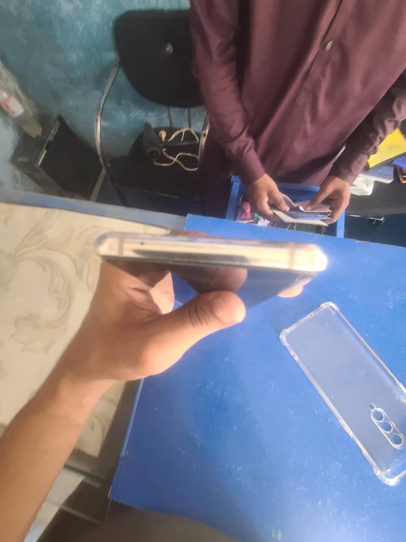 One Plus 8 5