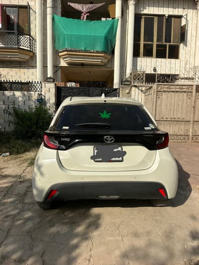 Yaris 2022 model and 2025 importedr