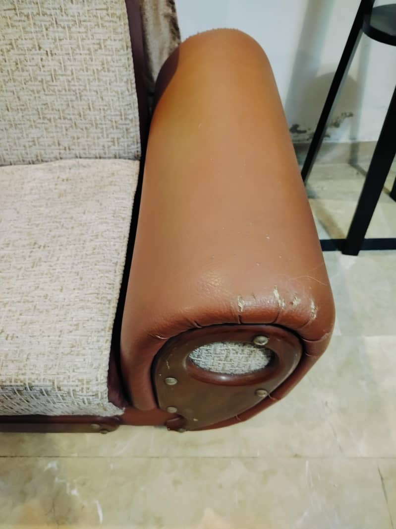 Sofa cum bee 3