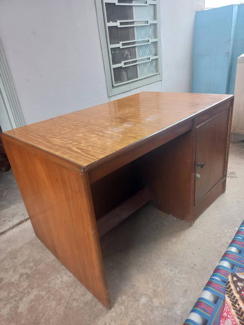 Office Table 1
