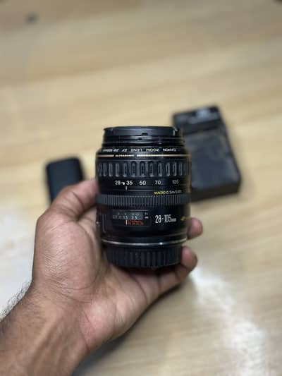 Canon 28-105mm Lens With Box
