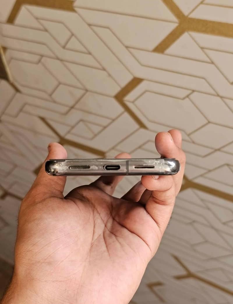 Google Pixel 8 Pro 3