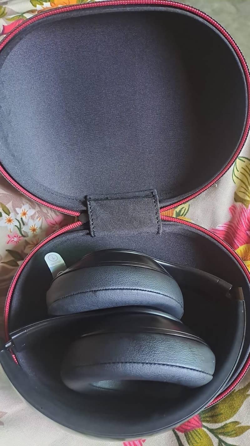 Beat studio pro 0