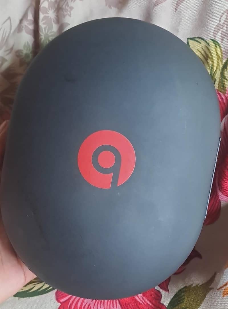 Beat studio pro 1