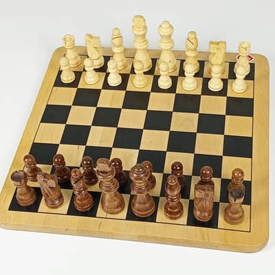 Beautiful Chad Valley Wooden Chess Set with Durable Wooden Board