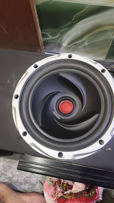kemwood woofer 4 chanel amp 2 original sony speaker