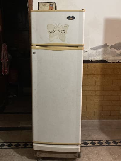 Dawlance fridge