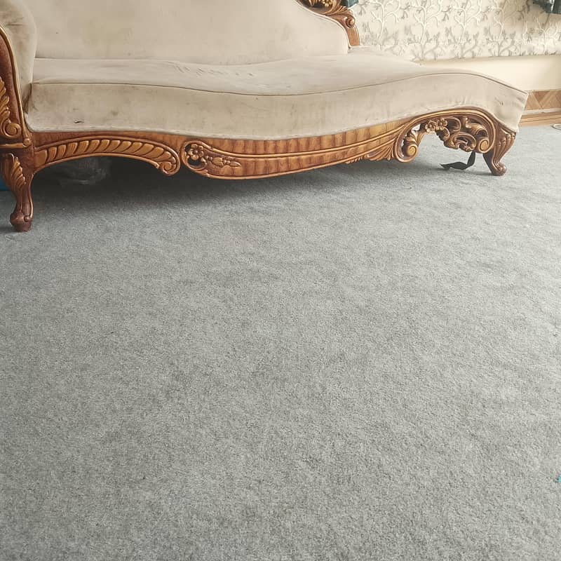 sofa 1 pic 1