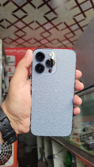 Apple iPhone 13 Pro