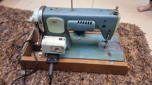 Alfa Royale Vintage Silai Machine – Original | Excellent Condition