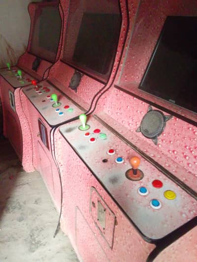 video game and badava