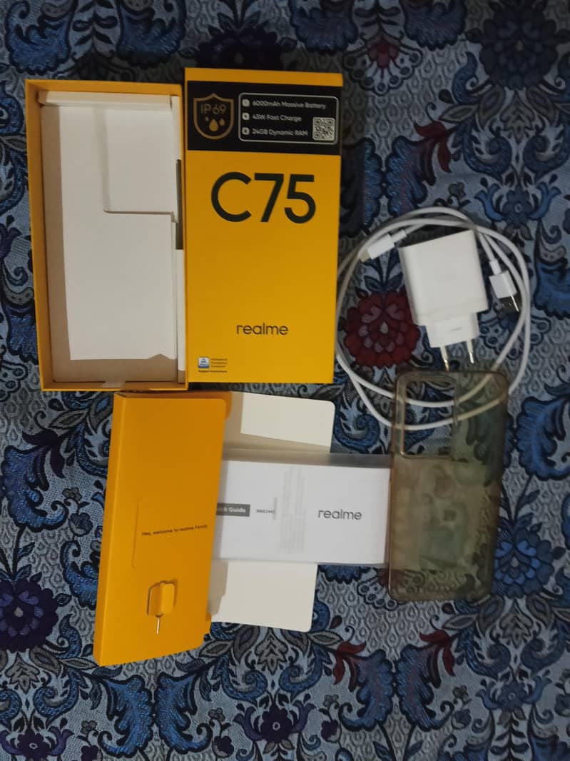 Realme C75 1