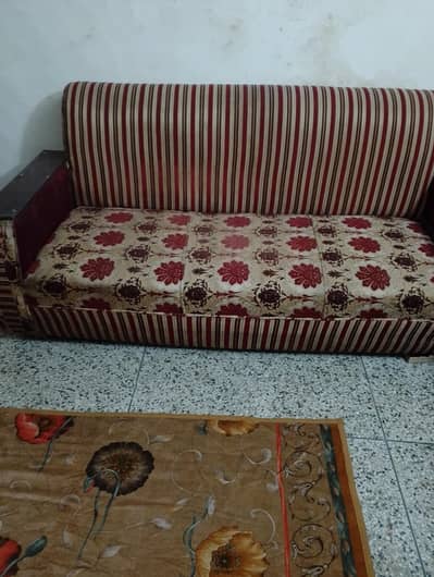 used sofa set for sale made by molty foam