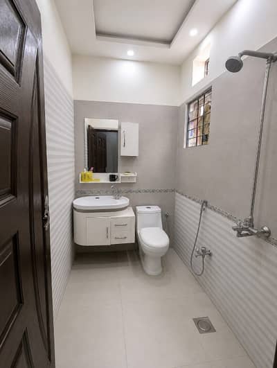 10 Marla House Available For Rent Good Location Sui Gass Available