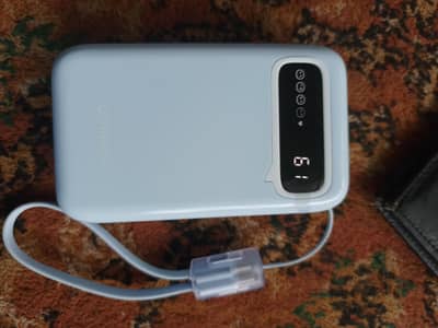 ugreen power bank PB525