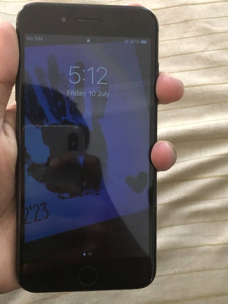 Apple iPhone 7 Plus 3