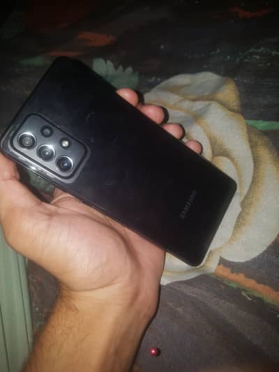 Samsung Mobile A72