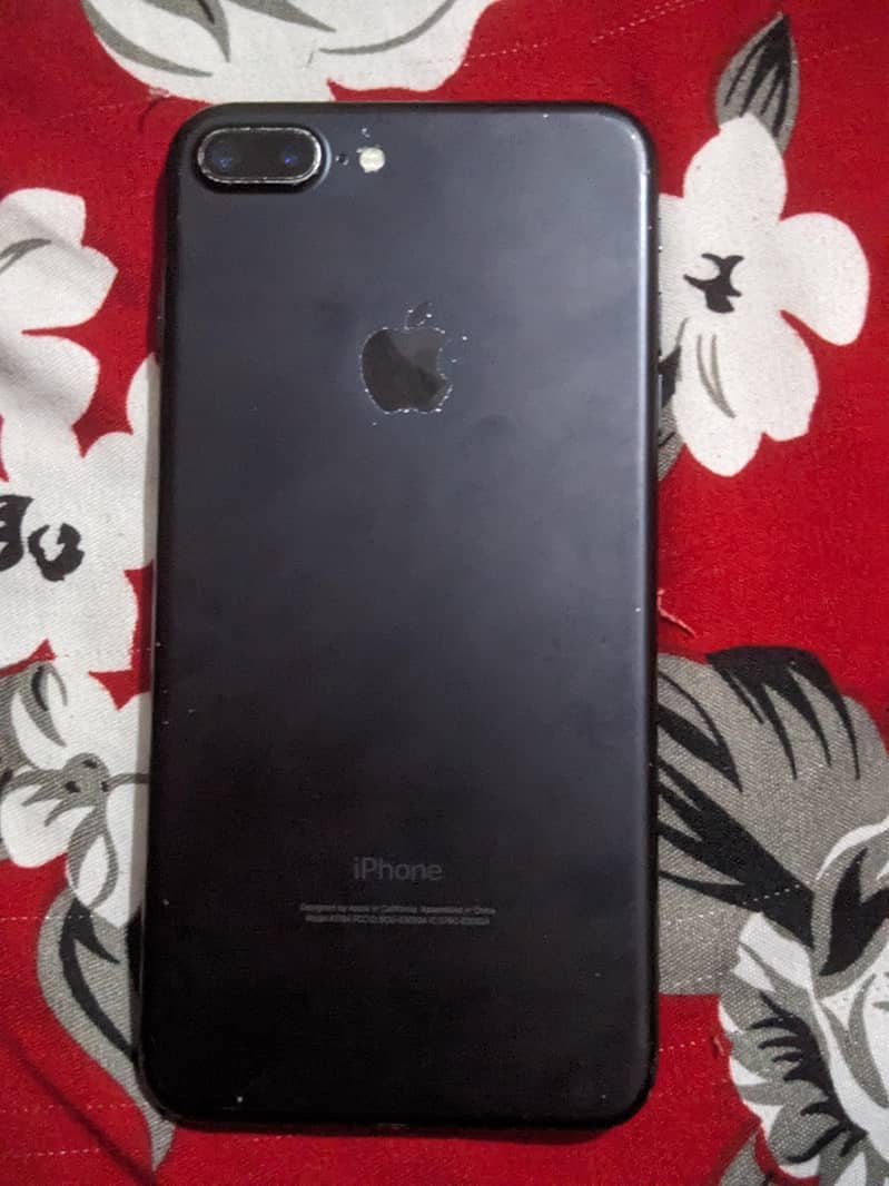 Apple iPhone 7 Plus 2