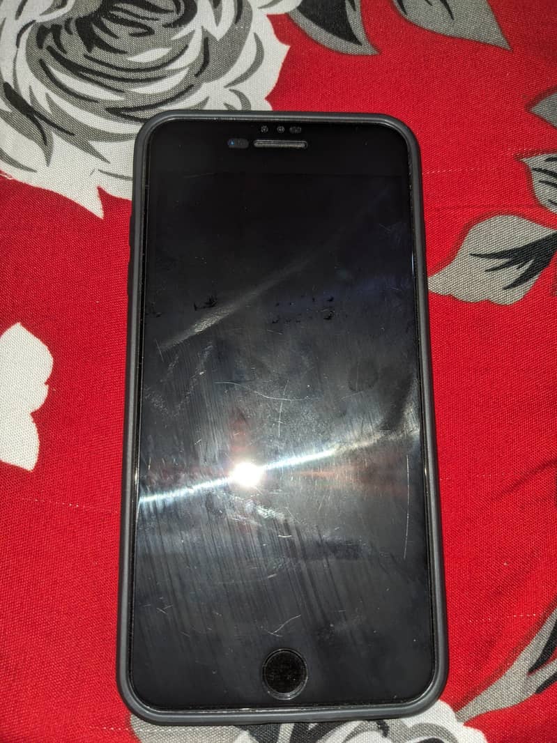 Apple iPhone 7 Plus 3