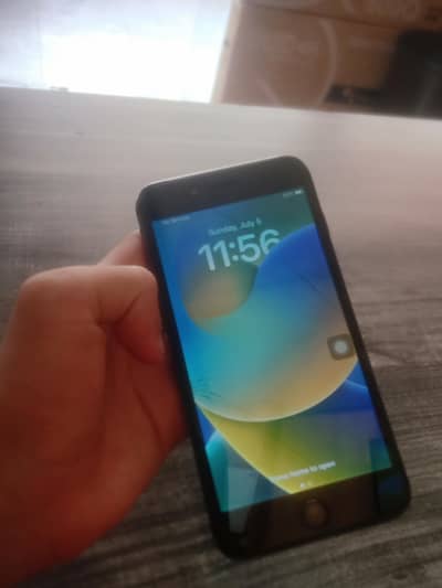 Apple iPhone 8 Plus