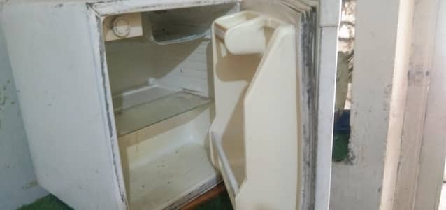 mini fridge