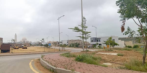 250 Sq Yd Plot In Precicnt-8 FOR SALE. Most Developing Precicnt Of BTK Near Bahria Heights And Grand Mosque