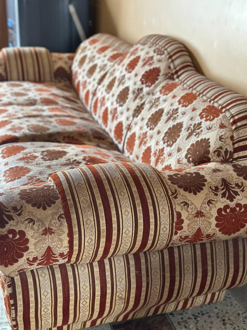 Good Condition | Comfortable & Durable 2