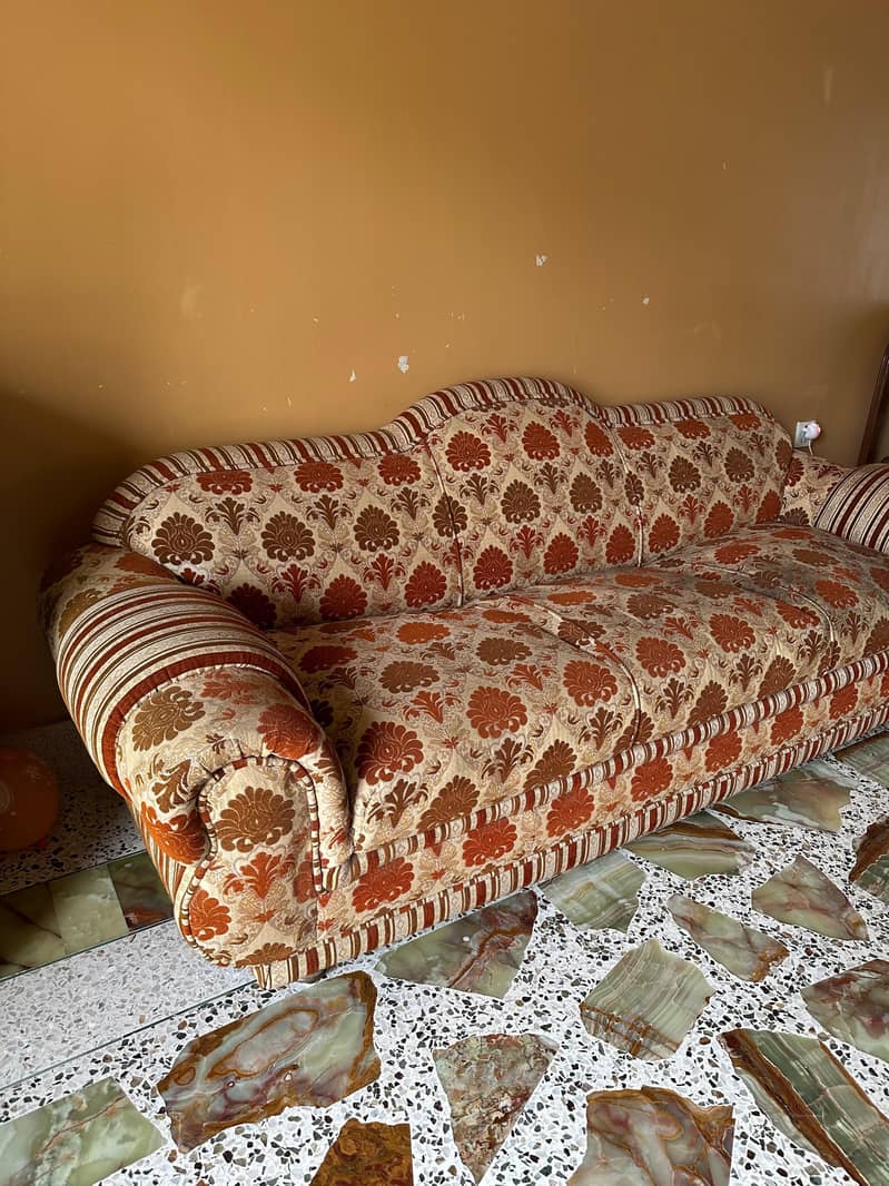 Good Condition | Comfortable & Durable 3