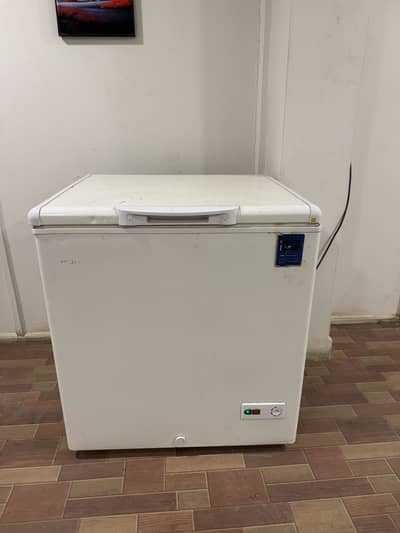 Single Door Deepfreezer for sale