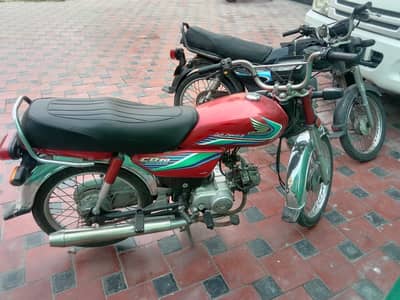 HONDA CD70 for sale