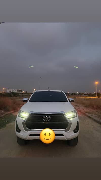 Toyota revo 2021