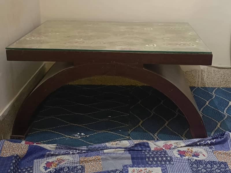 sofa and table 0