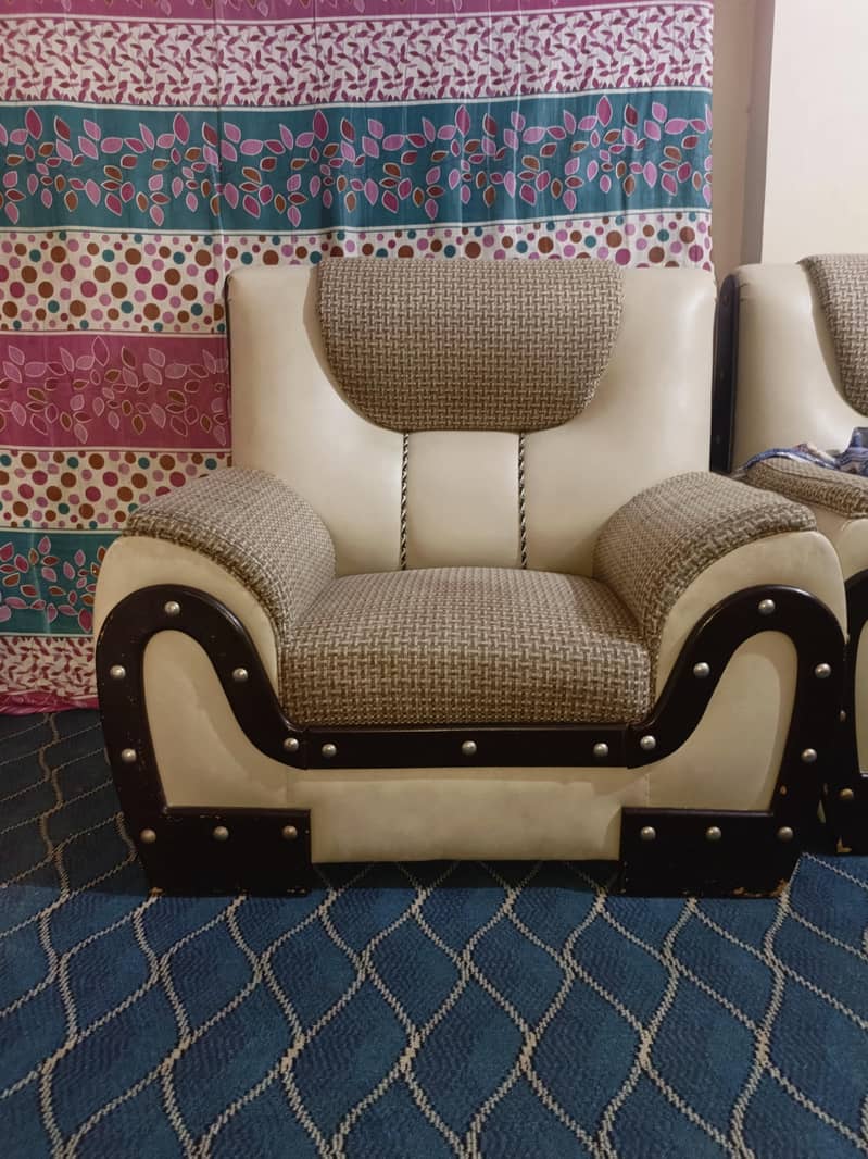 sofa and table 2