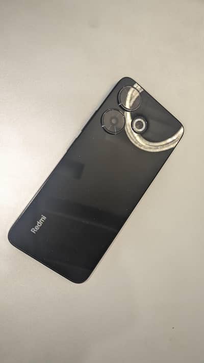 Redmi 13 (8GB RAM / 128GB Storage) – Excellent Condition