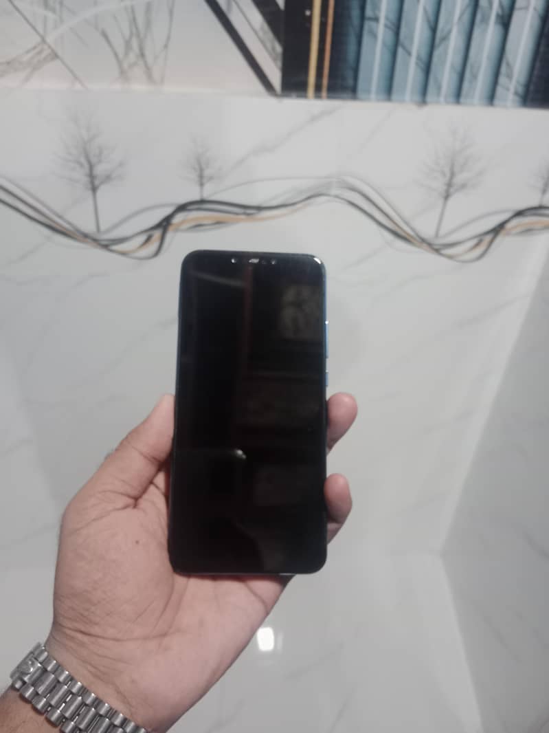 Huawei Nova 3i 6