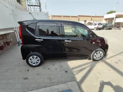 Daihatsu Move 2015