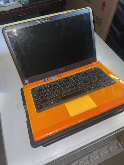Sony VAIO VPCCA15FA | Core i5 2nd Gen | 8GB RAM | 256GB SSD Windows 10