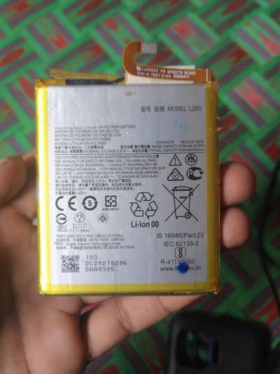 moto one 5g Battery