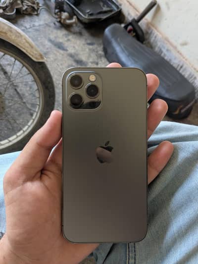 Apple iPhone 12 Pro