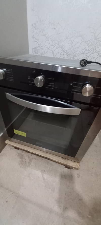 electric and gas oven