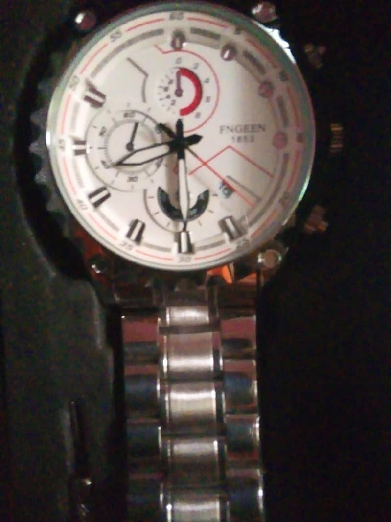 WATCH 1