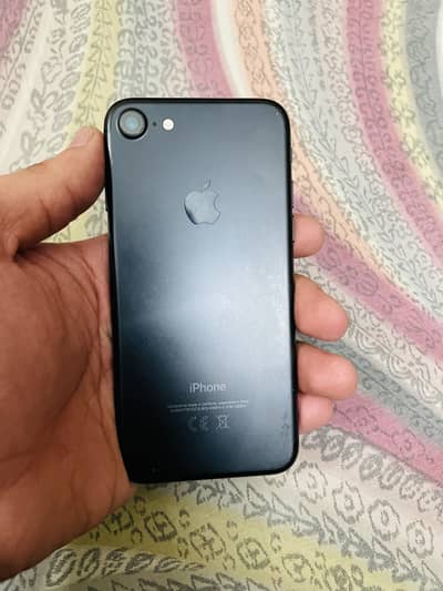 Apple iPhone 7
