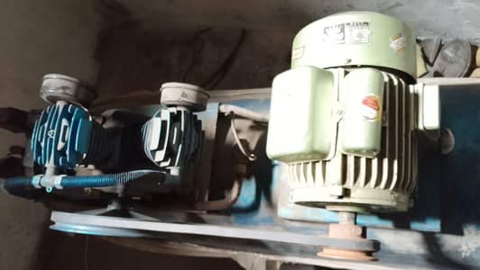 brand new air compressor available for urgent  sale