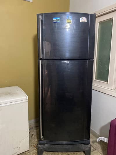 Dawlance fridge for sale
